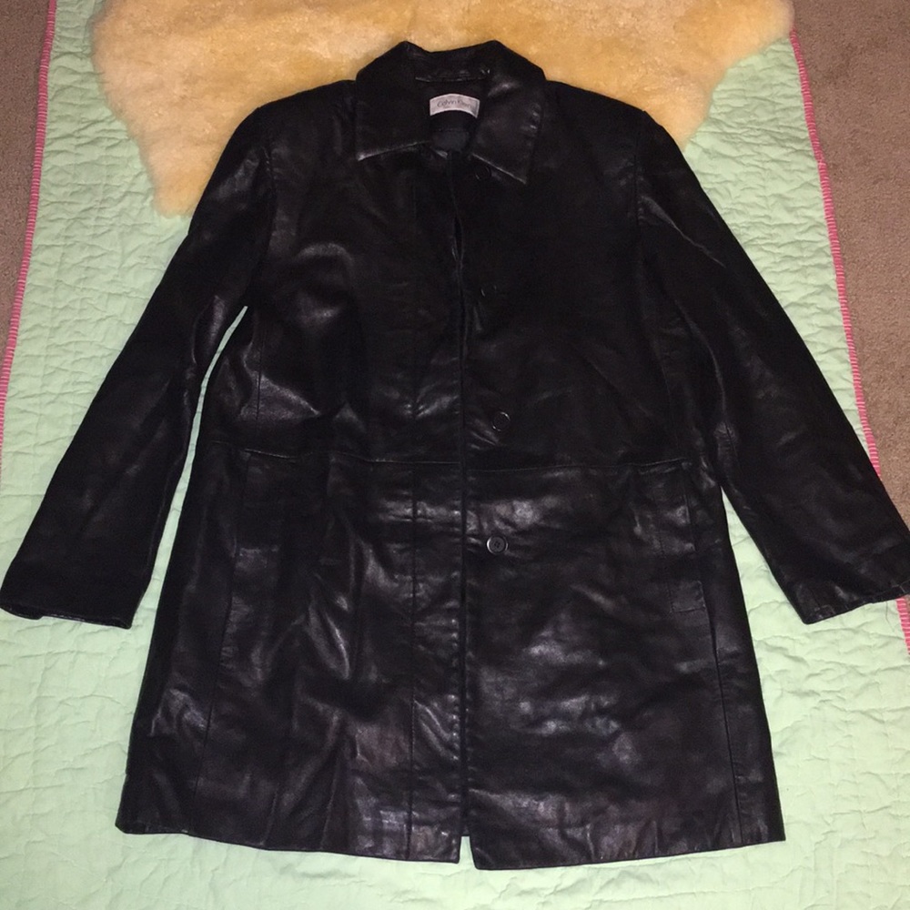 5/$15 Calvin Klein leather jacket size M